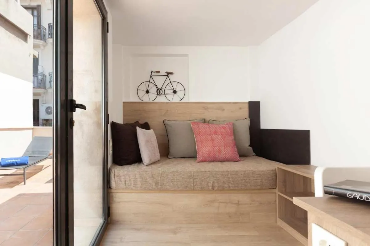 Enjoybcn Patio De Gala Apartment Barcelona