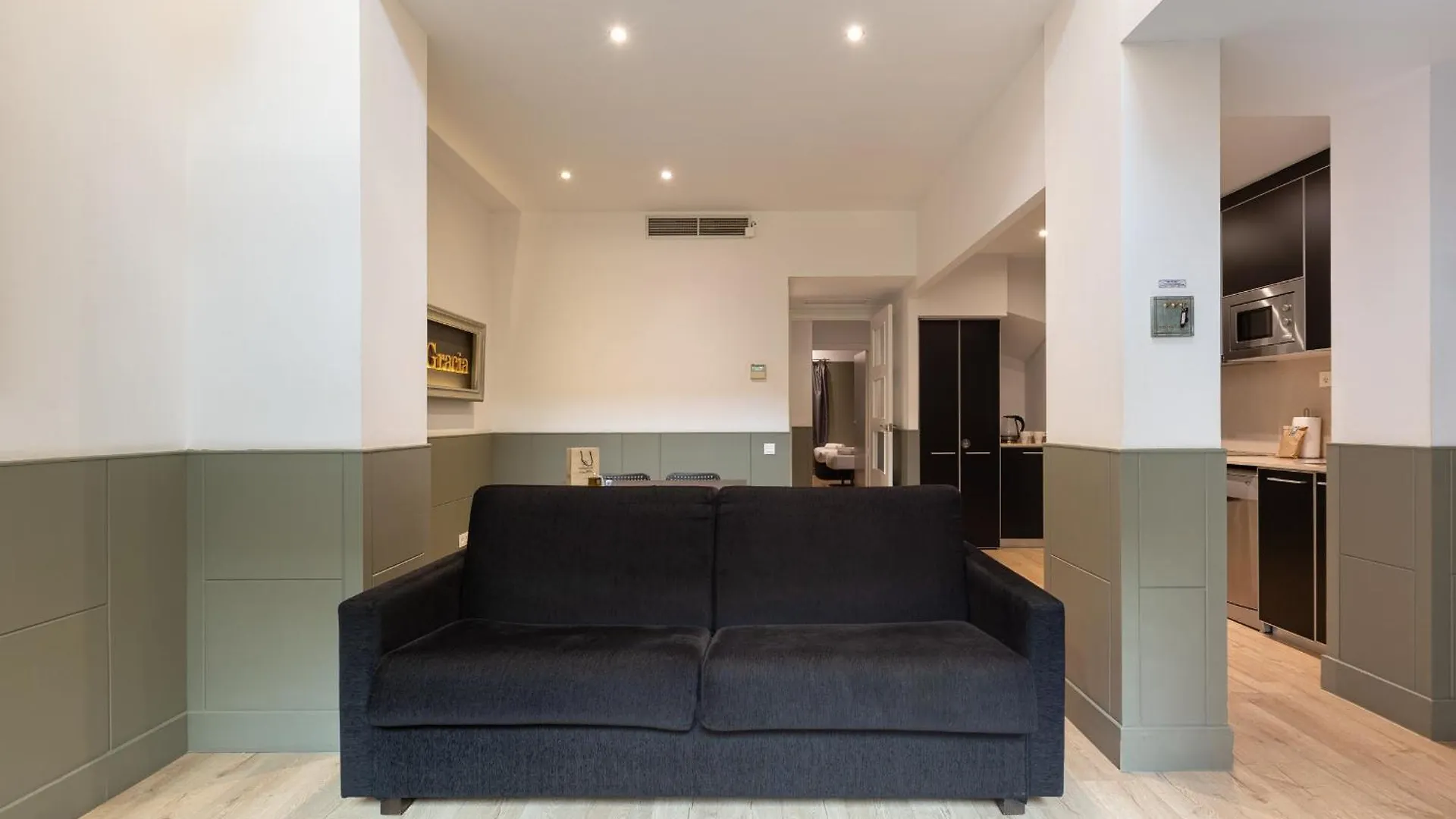 Enjoybcn Patio De Gala Apartment Barcelona 0*,