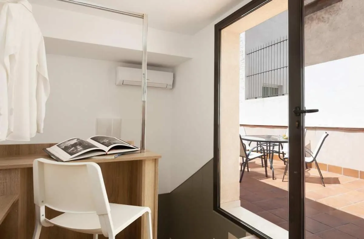 Enjoybcn Patio De Gala Apartment Barcelona