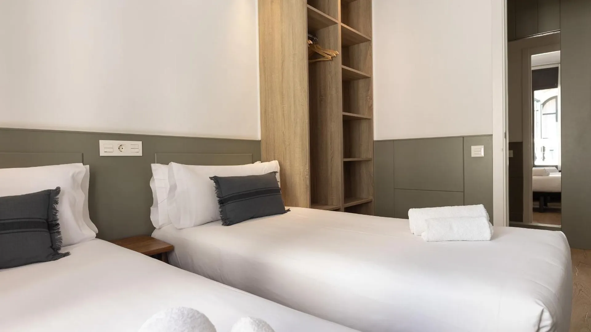 Enjoybcn Patio De Gala Apartment Barcelona 0*,