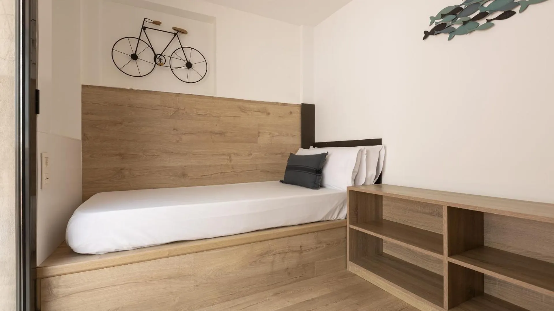 Apartment Ferienwohnung Enjoybcn Patio De Gala Barcelona