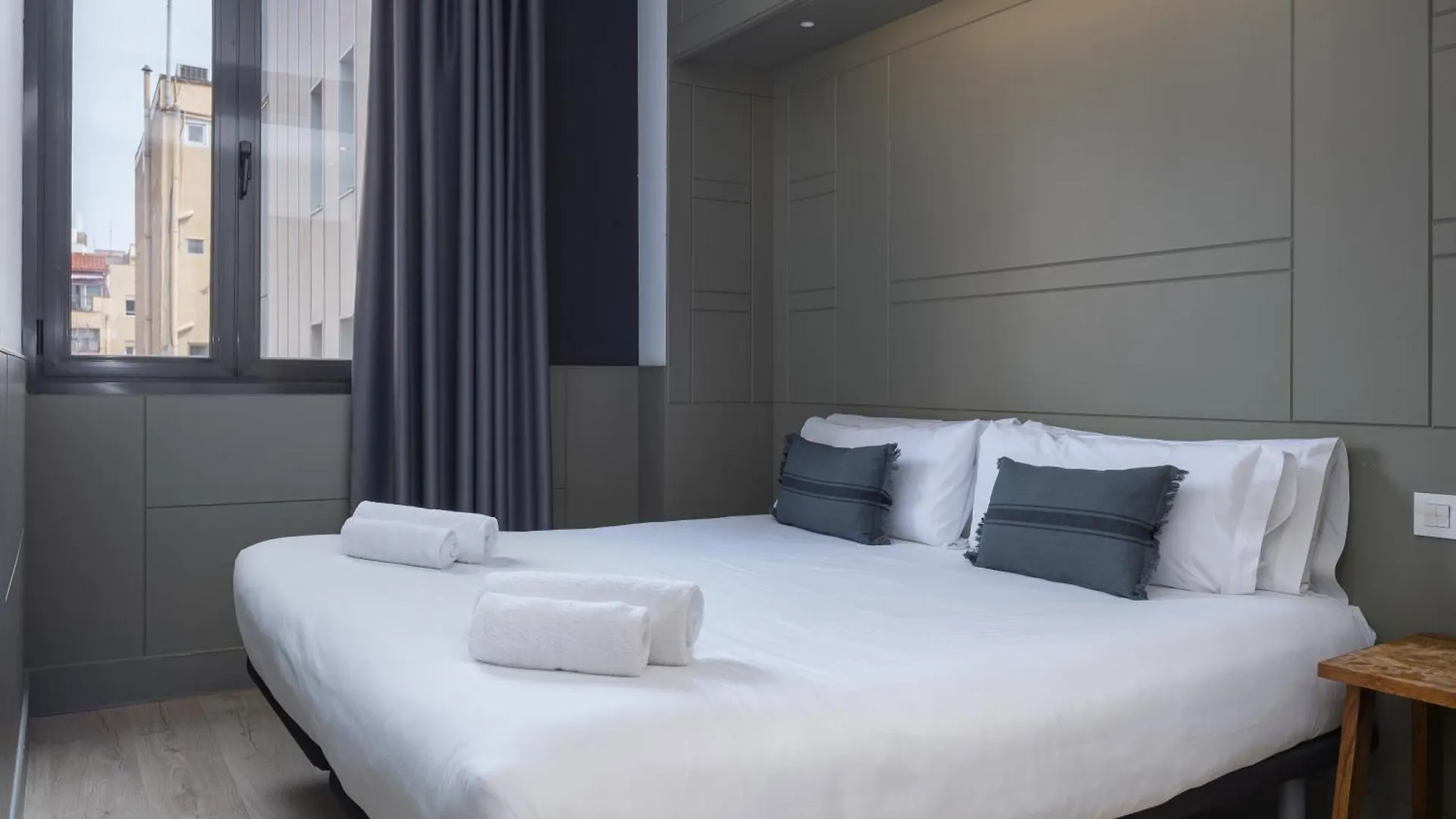 Enjoybcn Patio De Gala Apartment Barcelona Spain