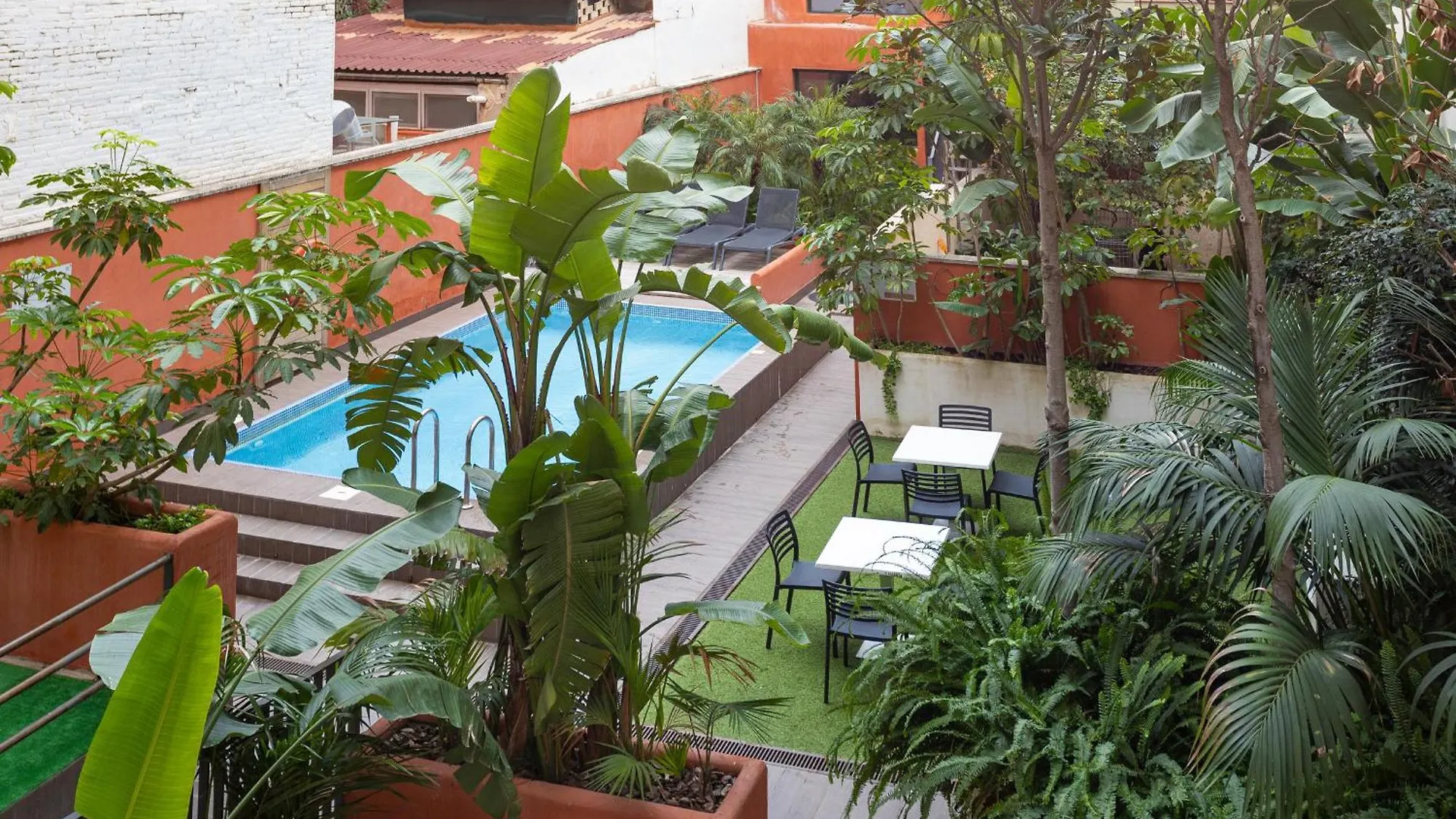 Enjoybcn Patio De Gala Apartment Barcelona