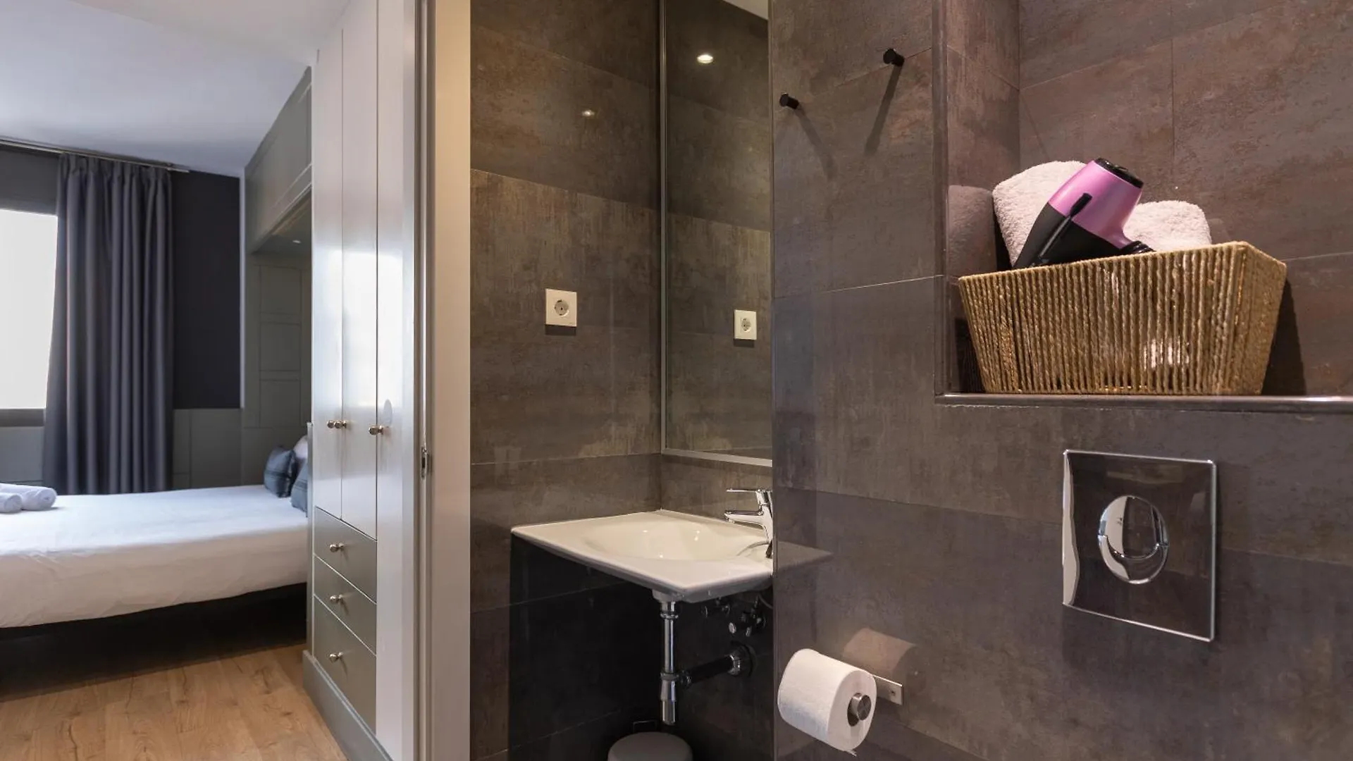 Enjoybcn Patio De Gala Apartment Barcelona 0*,  Spain