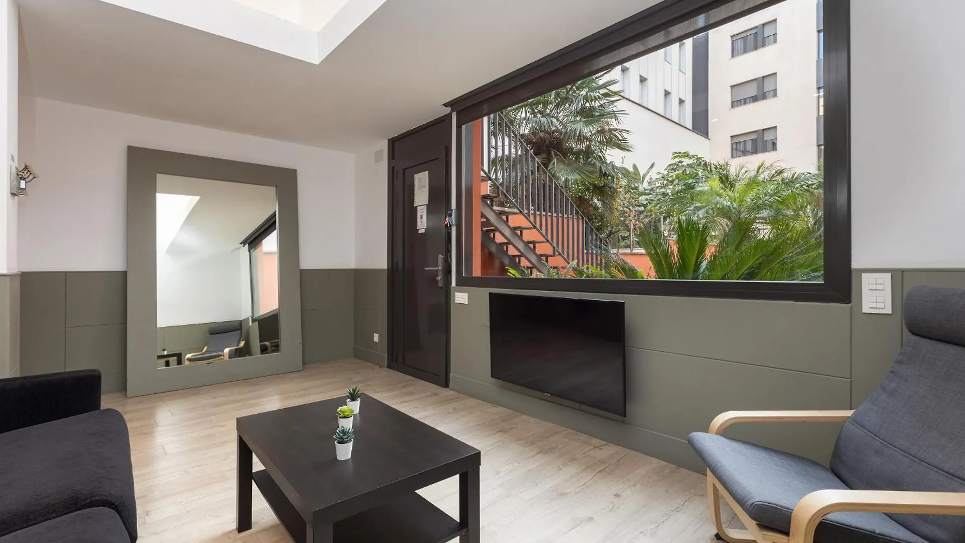 Enjoybcn Patio De Gala Appartement Barcelona 0*,